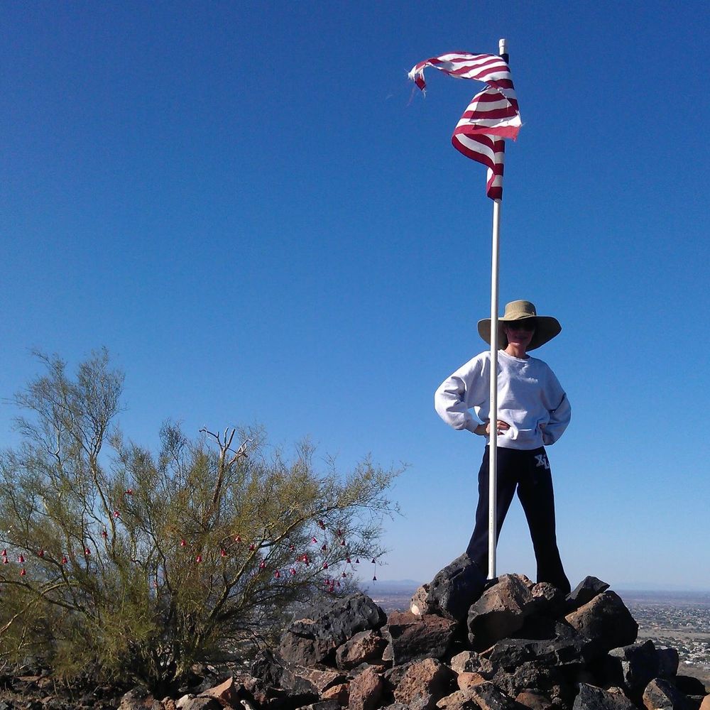 Meet your Posher, Lan